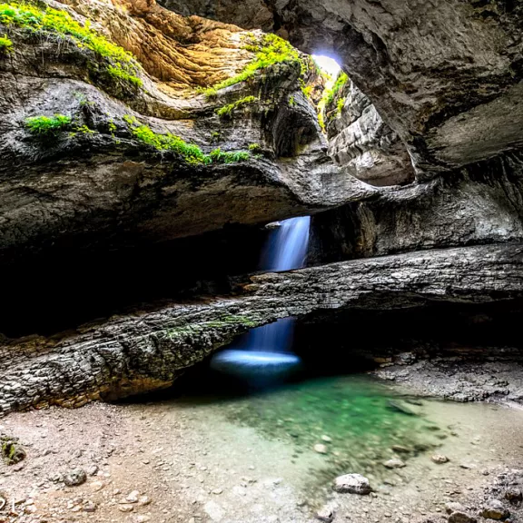 Фотография 3 - Экскурсия «Аул Чох, Салтинское ущелье, водопад»