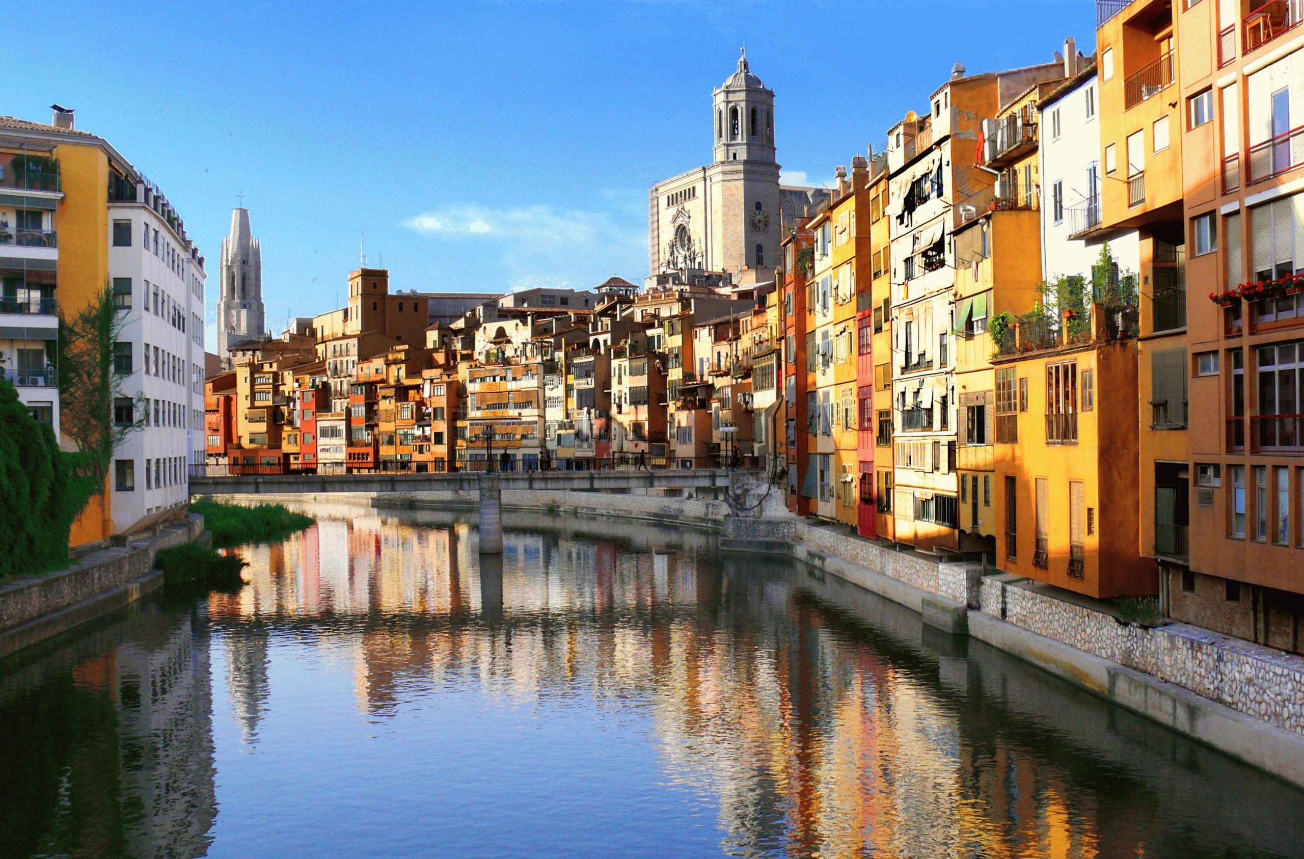 Отдых в Жироне в 2024, Испания - цены, развлечения и достопримечательности