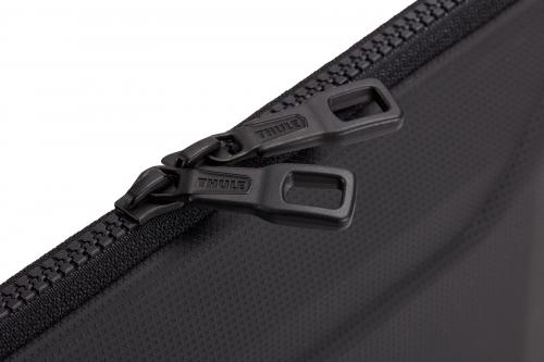 Аксессуар Чехол 16-inch Thule для APPLE MacBook Pro Gauntlet Sleeve Black TGSE2357BLK / 3204523. Фото 1 в описании