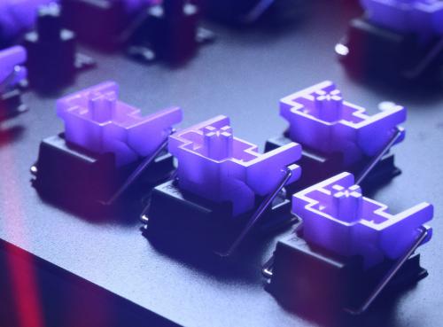 Клавиатура Razer Huntsman V2 Purple Switch RZ03-03931300-R3R1. Фото 2 в описании