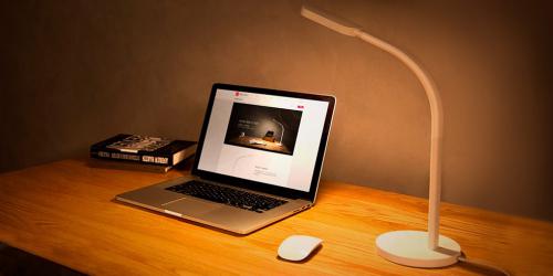 Настольная лампа Xiaomi Yeelight LED Charging Clamp Table Lamp White 5W. Фото 3 в описании